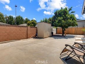 15112 Domino Street, Van Nuys (los Angeles) CA 91411