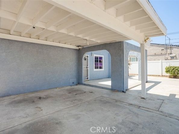 15112 Domino Street, Van Nuys (los Angeles) CA 91411