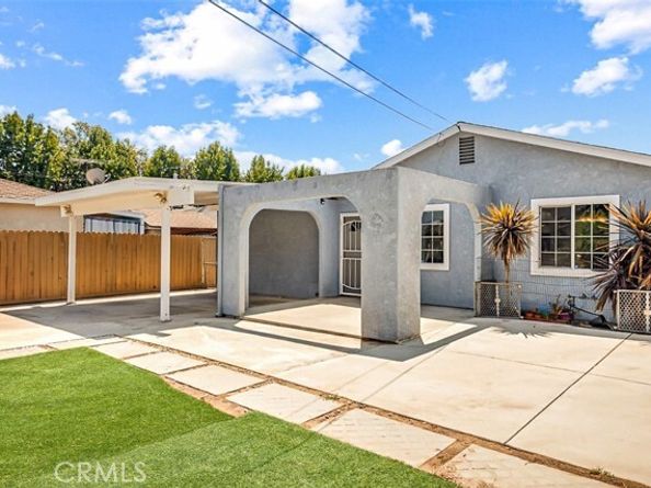15112 Domino Street, Van Nuys (los Angeles) CA 91411