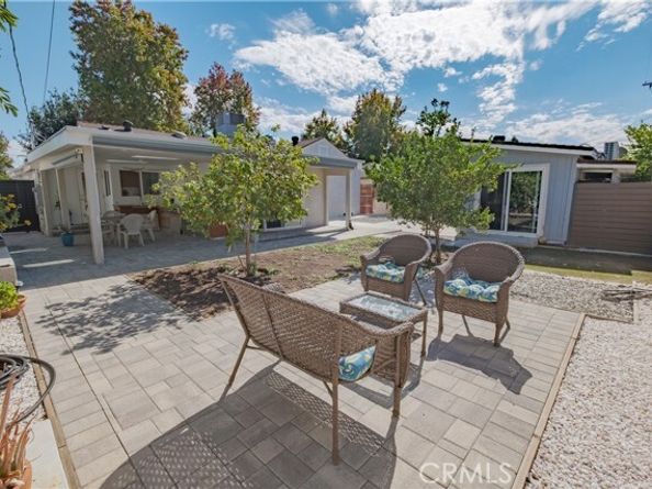 6641 Gerald Avenue, Van Nuys (los Angeles) CA 91406