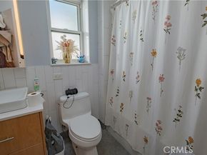 6641 Gerald Avenue, Van Nuys (los Angeles) CA 91406