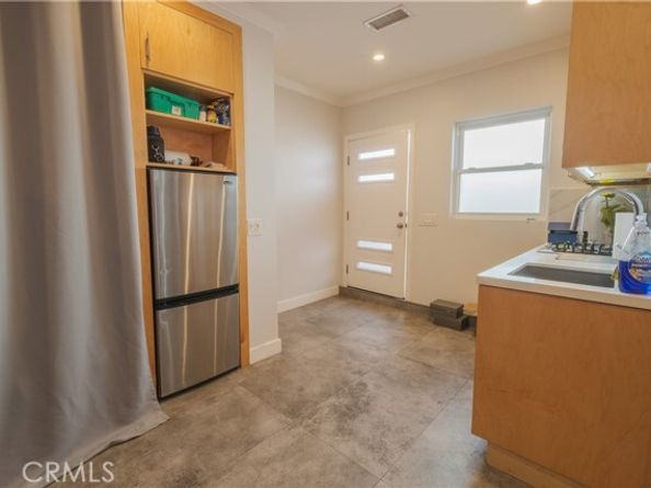 6641 Gerald Avenue, Van Nuys (los Angeles) CA 91406