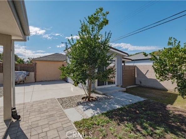 6641 Gerald Avenue, Van Nuys (los Angeles) CA 91406