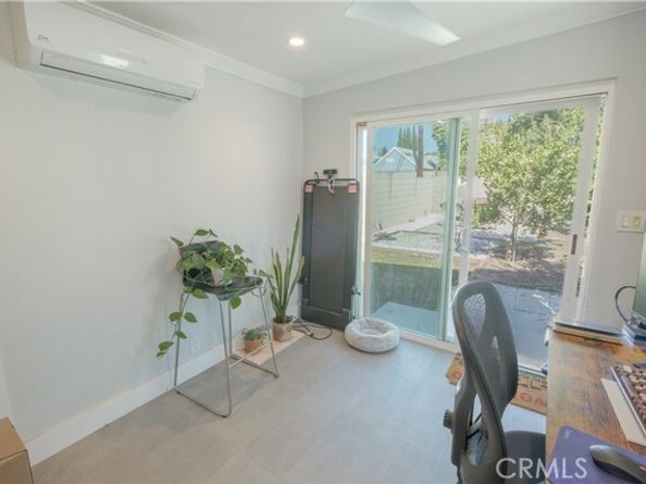 6641 Gerald Avenue, Van Nuys (los Angeles) CA 91406