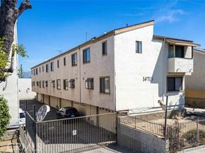 14715 Saticoy Street 13, Van Nuys (los Angeles) CA 91405