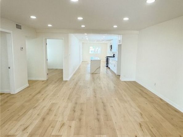 11753 Blythe Street, North Hollywood (los Angeles) CA 91605