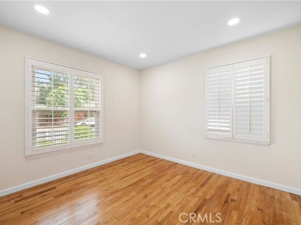 6413 Jamieson Avenue, Reseda (los Angeles) CA 91335