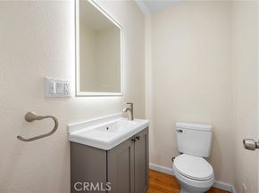 6413 Jamieson Avenue, Reseda (los Angeles) CA 91335