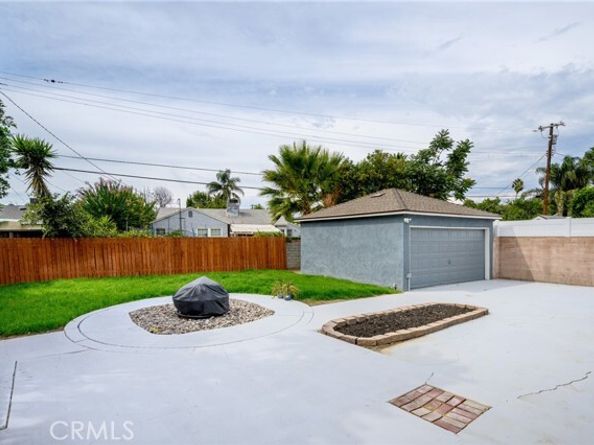6413 Jamieson Avenue, Reseda (los Angeles) CA 91335