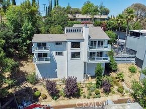 21651 Yucatan Avenue, Woodland Hills (los Angeles) CA 91364