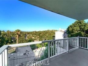 21651 Yucatan Avenue, Woodland Hills (los Angeles) CA 91364