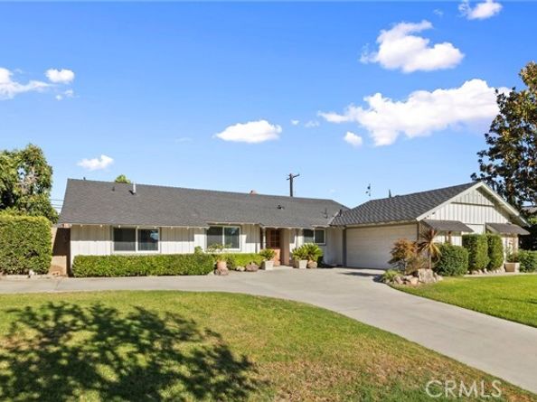 1338 N Albright, Upland CA 91786