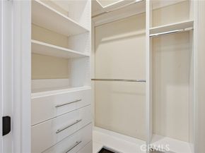 7608 Ani Way, North Hollywood (los Angeles) CA 91605