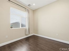 7608 Ani Way, North Hollywood (los Angeles) CA 91605