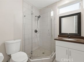 7608 Ani Way, North Hollywood (los Angeles) CA 91605