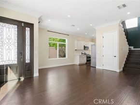 7608 Ani Way, North Hollywood (los Angeles) CA 91605
