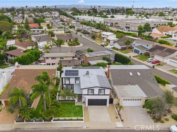1872 Parkview Circle, Costa Mesa CA 92627
