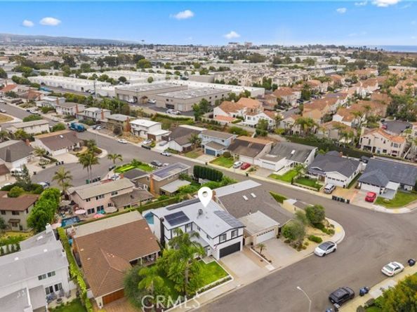 1872 Parkview Circle, Costa Mesa CA 92627