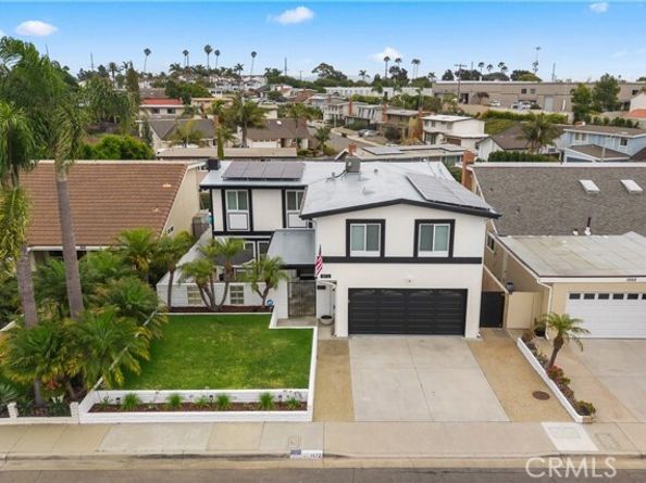 1872 Parkview Circle, Costa Mesa CA 92627