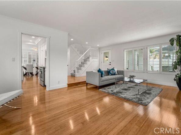 1872 Parkview Circle, Costa Mesa CA 92627