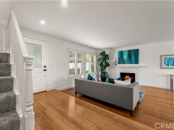 1872 Parkview Circle, Costa Mesa CA 92627