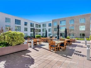 285 W 6th 331, San Pedro (los Angeles) CA 90731