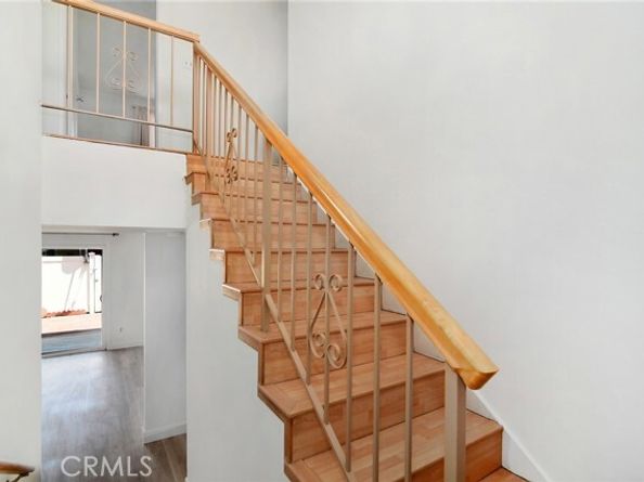18931 Kittridge Street 73, Reseda (los Angeles) CA 91335