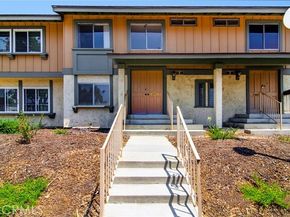 18931 Kittridge Street 73, Reseda (los Angeles) CA 91335