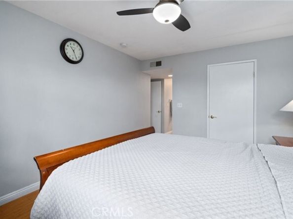 15796 Midwood Drive 6, Granada Hills (los Angeles) CA 91344