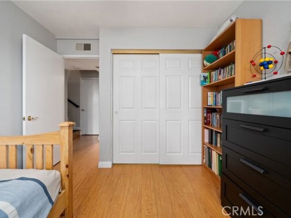 15796 Midwood Drive 6, Granada Hills (los Angeles) CA 91344