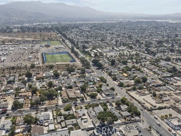 8023 Troost Avenue, North Hollywood (los Angeles) CA 91605