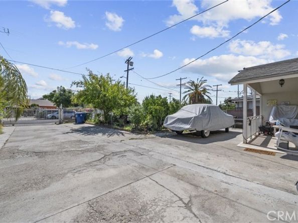 8023 Troost Avenue, North Hollywood (los Angeles) CA 91605