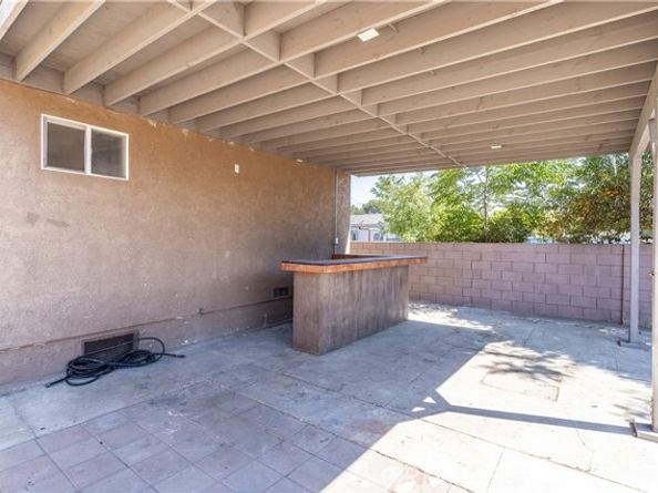 14040 Paxton Street, Pacoima (los Angeles) CA 91331