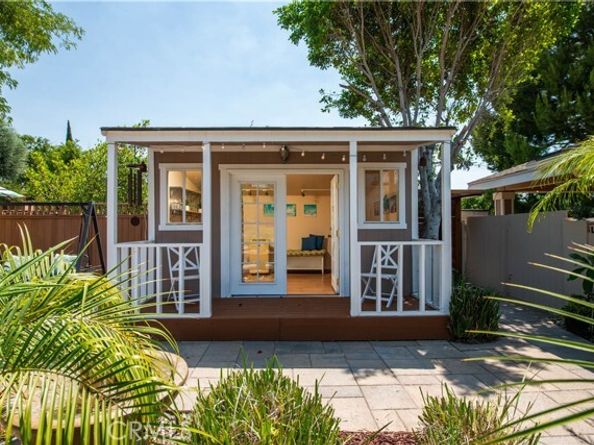 16426 Knollwood Drive, Granada Hills (los Angeles) CA 91344
