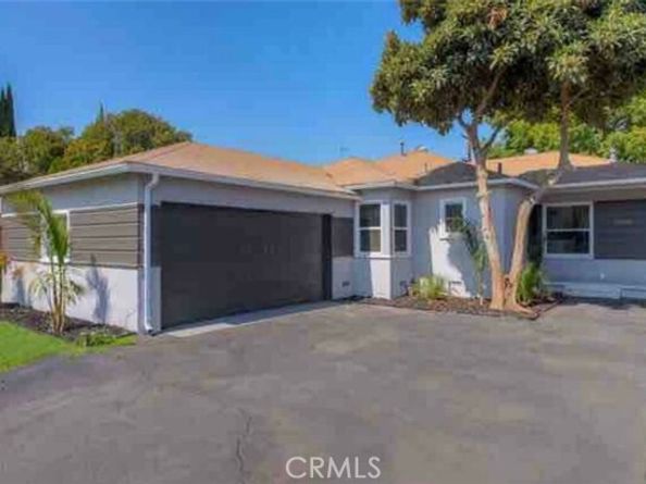 18935 Hart Street, Reseda (los Angeles) CA 91335