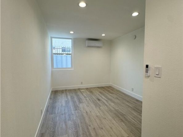 18620 Hatteras Street 169, Tarzana (los Angeles) CA 91356