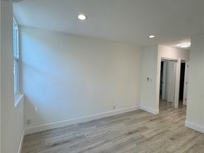 18620 Hatteras Street 169, Tarzana (los Angeles) CA 91356