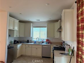 10845 Vinedale Street, Sun Valley (los Angeles) CA 91352