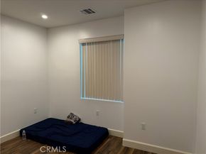 10845 Vinedale Street, Sun Valley (los Angeles) CA 91352