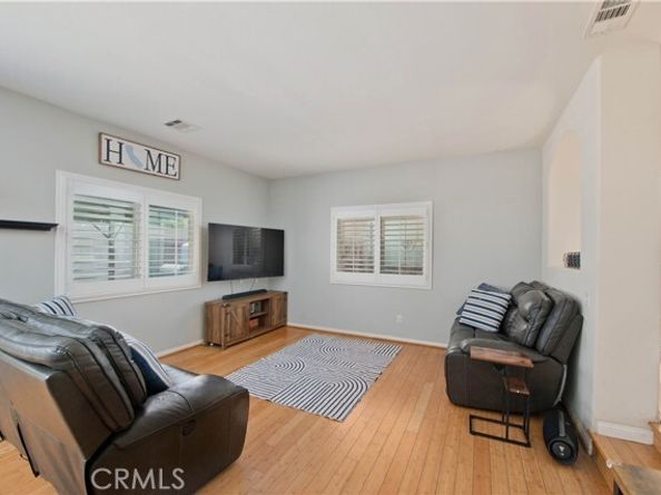 13748 Amanda Lane, Sylmar (los Angeles) CA 91342