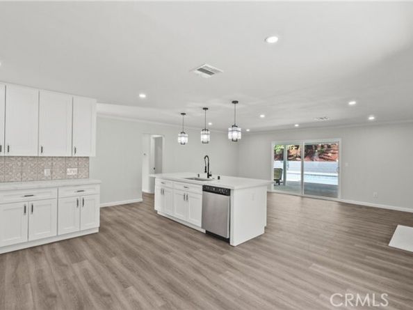 12679 Lazard Street, Sylmar (los Angeles) CA 91342