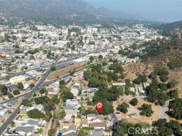 7553 Mcgroarty Street, Tujunga (los Angeles) CA 91042