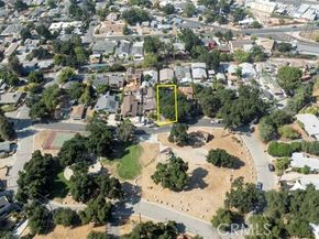 7553 Mcgroarty Street, Tujunga (los Angeles) CA 91042
