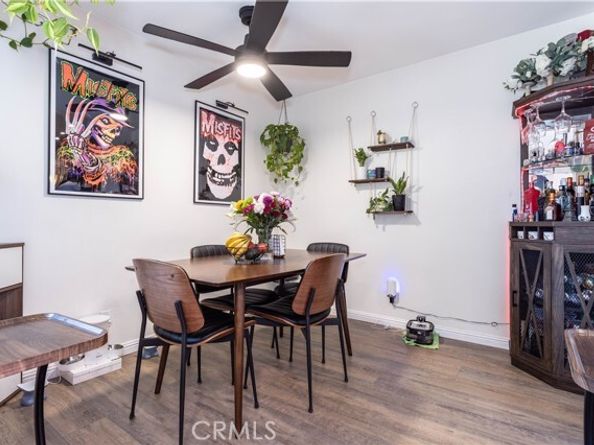 18307 Burbank Boulevard 86, Tarzana (los Angeles) CA 91356