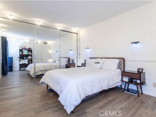 18307 Burbank Boulevard 86, Tarzana (los Angeles) CA 91356
