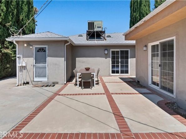 16828 Margate Street, Encino (los Angeles) CA 91436