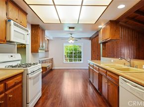 9021 Rubio Avenue, North Hills (los Angeles) CA 91343