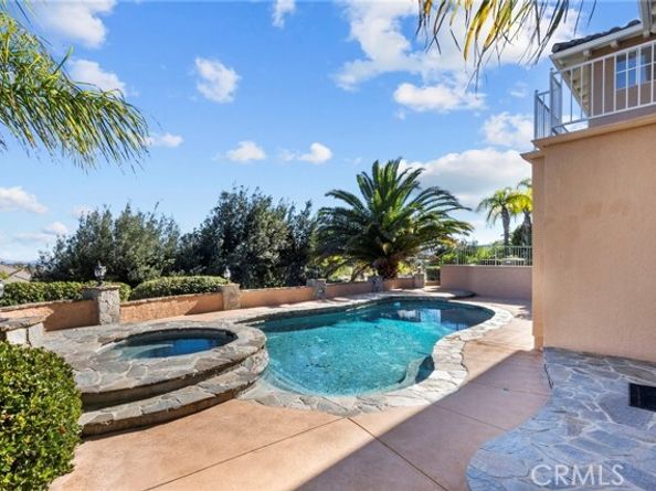 7630 Carmenita, West Hills (los Angeles) CA 91304