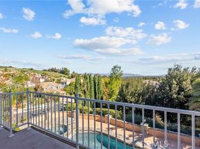 7630 Carmenita, West Hills (los Angeles) CA 91304