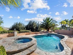 7630 Carmenita, West Hills (los Angeles) CA 91304